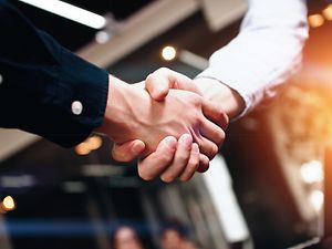 Über UTAX Über UTAX